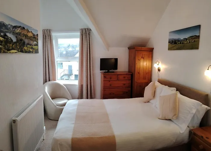 Dunsford Guest House